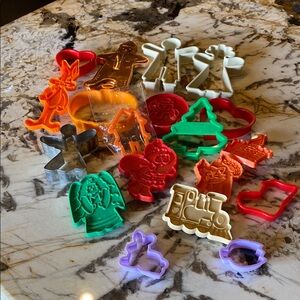 19 Assorted Colorful Holiday Cookie Cutters